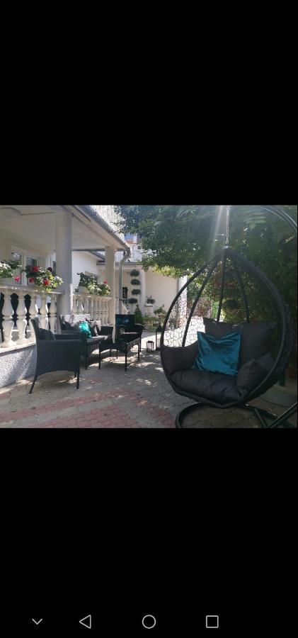 Apartments Vila White House Pančevo Eksteriør bilde