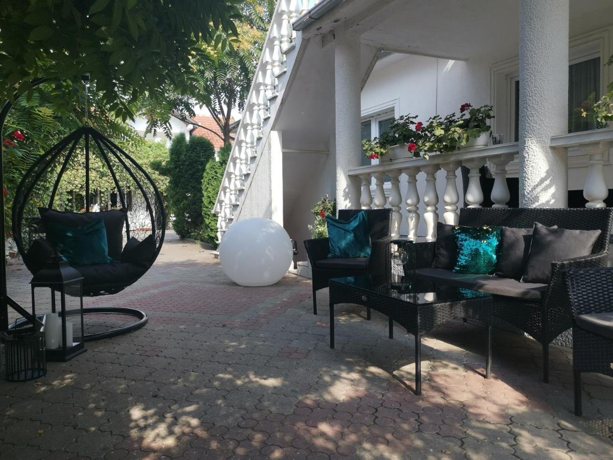 Apartments Vila White House Pančevo Eksteriør bilde