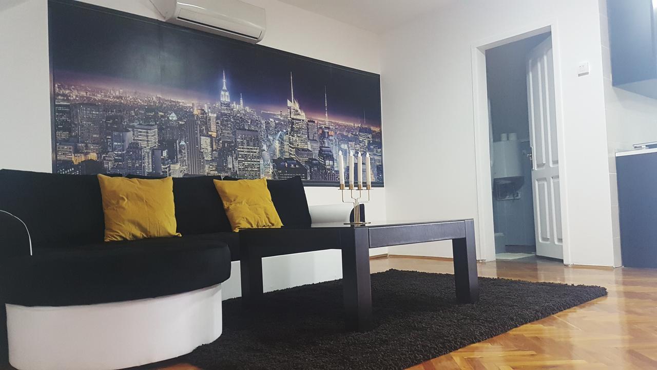 Apartments Vila White House Pančevo Eksteriør bilde