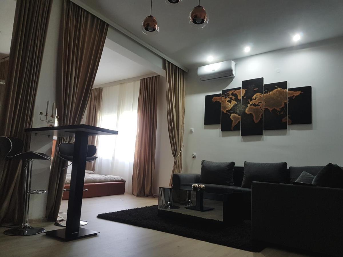 Apartments Vila White House Pančevo Eksteriør bilde