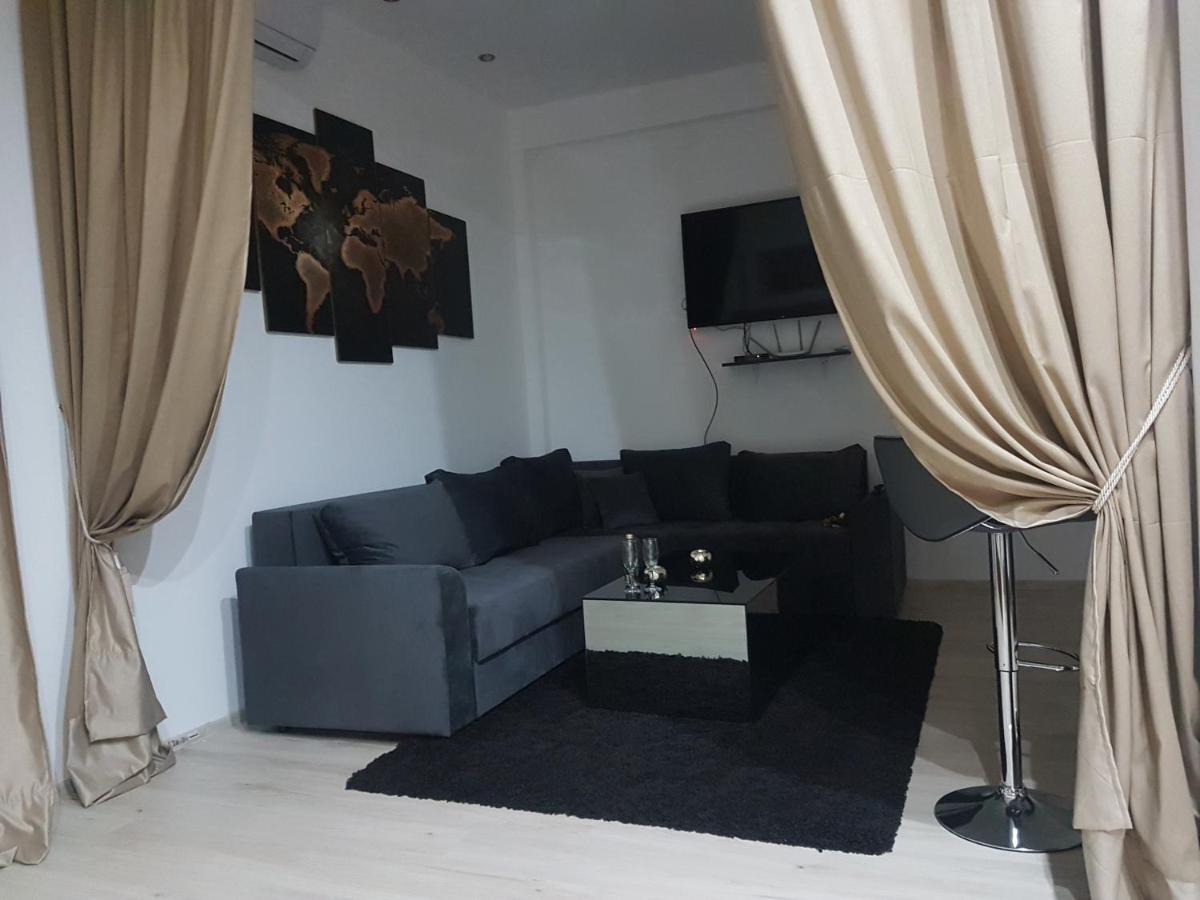 Apartments Vila White House Pančevo Eksteriør bilde